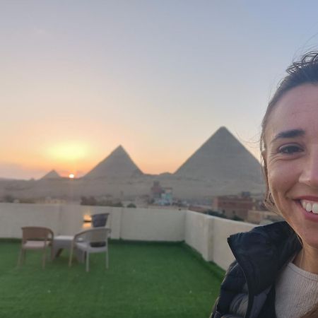 Kafret el-Gabal Best Four Pyramids View מראה חיצוני תמונה