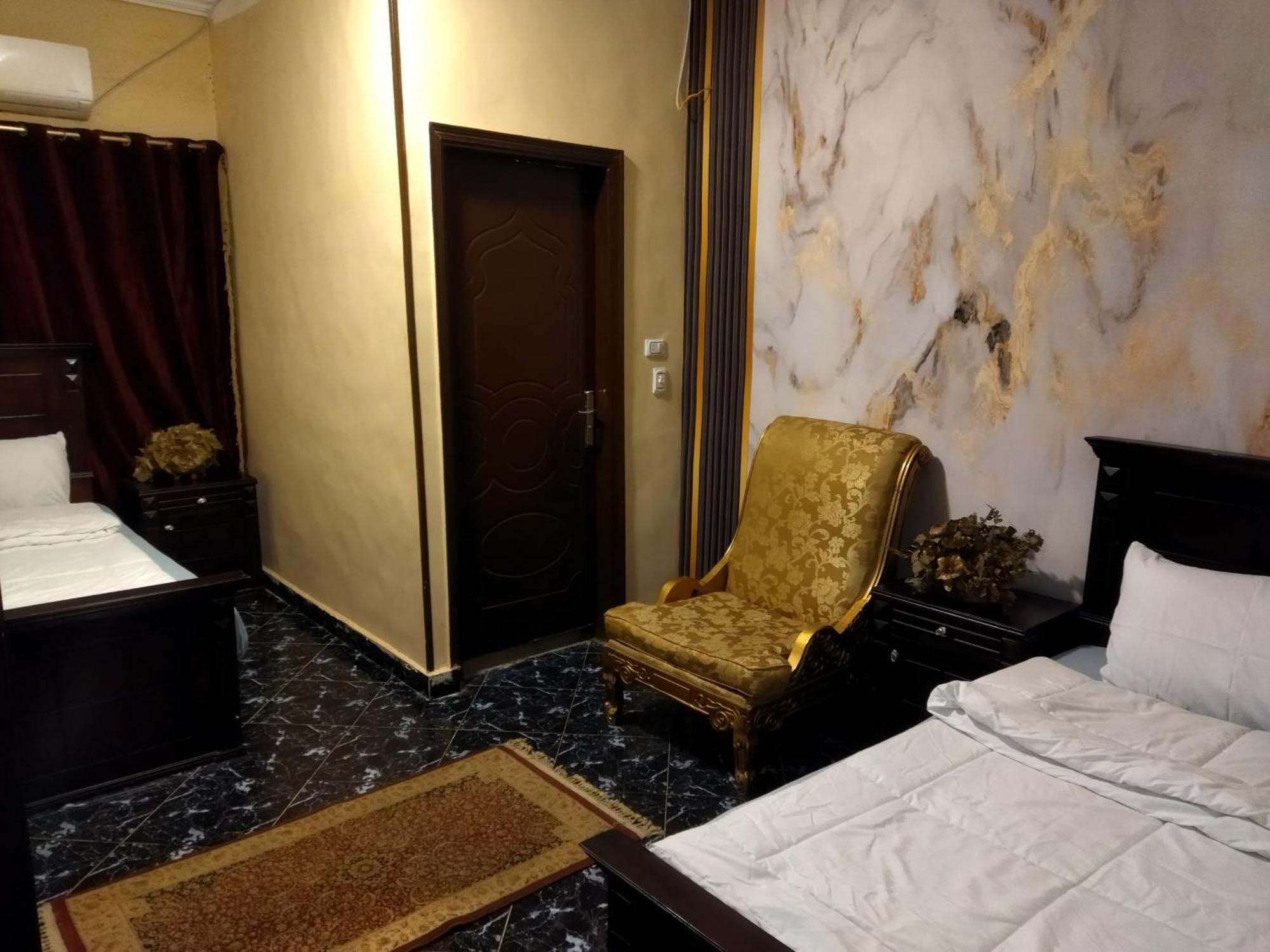 Kafret el-Gabal Best Four Pyramids View חדר תמונה